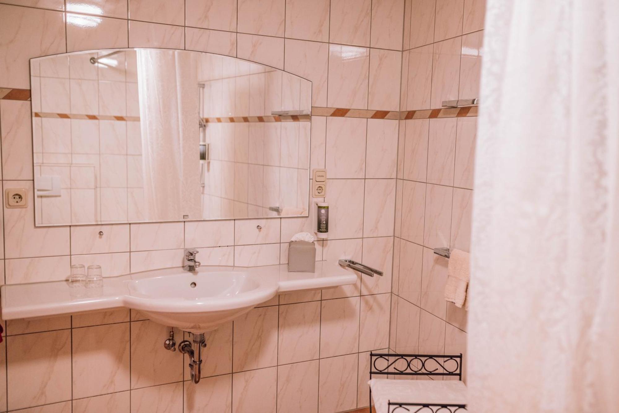 Schmidtburger Hof Hotell Weiler bei Monzingen Rom bilde
